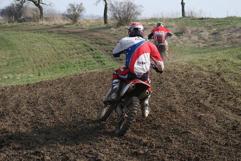 Trénink Racing-RM Rychnovek-Zvole 9.4.08